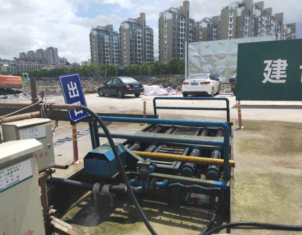 冲泥式滚轴洗轮机