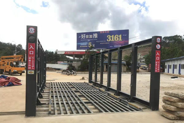 半封闭货车洗车机安装成功