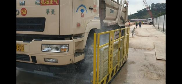 冲泥式滚轴洗轮机安装成功